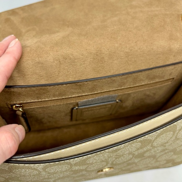 NWOT Coach Large Morgan Crossbody Bag - Picture 6 of 7